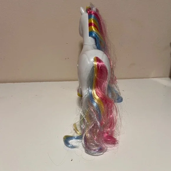 Interactive Sounds Light Up Unicorn Horn Toy Kids White Rainbow Mythical Sparkle - Picture 3 of 7